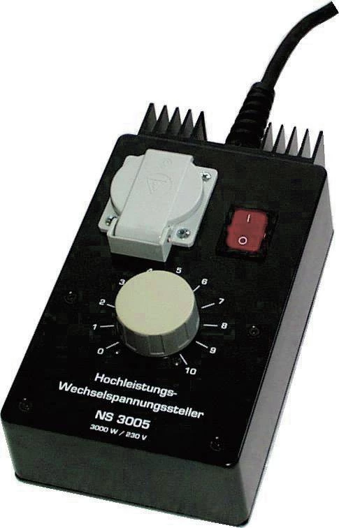 Regulator izmjeničnog napona