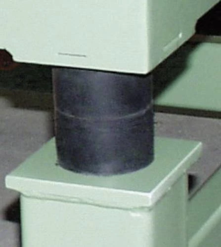 Gumeni prigušivači