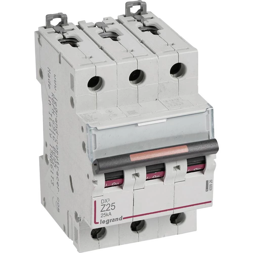 <br>  <br>  Legrand<br>  <br>  409926<br>  <br>  Legrand 409926<br>  <br>  zaštitna sklopka za vodove<br>  <br>  <br>  <br>  <br>  <br>  <br>  <br>  <br>  <br>  25 A<br>  <br>  <br>  <br>  40 slika