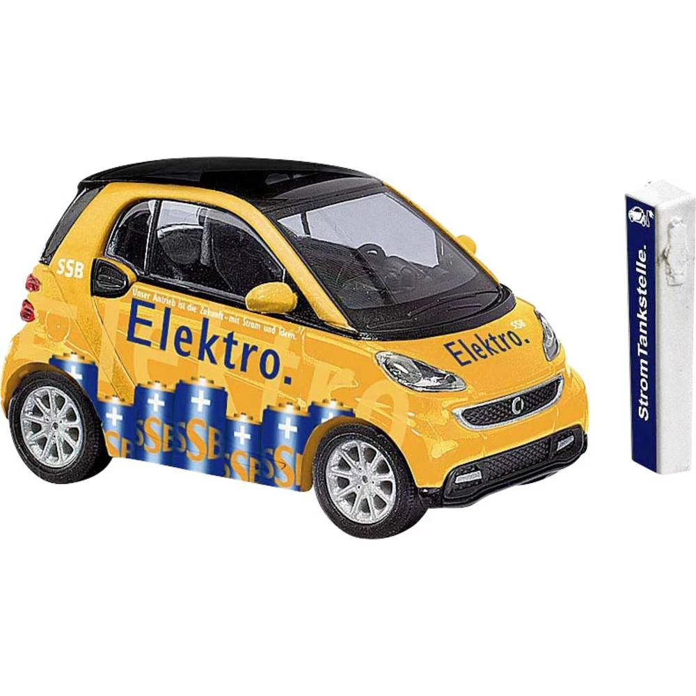 Busch 46221 h0 Smart Fortwo 2012, električni s benzinskom pumpom slika