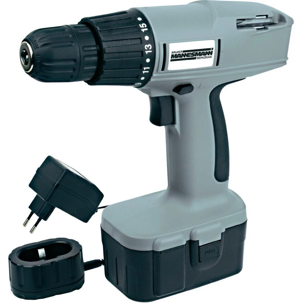 318 komada komplet akumulatorskih bušaćih odvijača 18 V/1,1Ah slika