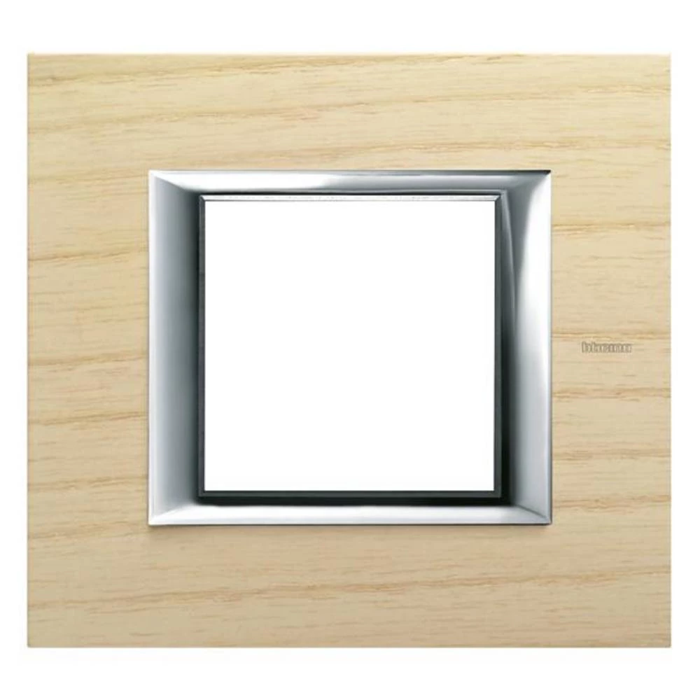 Legrand   okvir Axolute drvo HA4802LFR slika