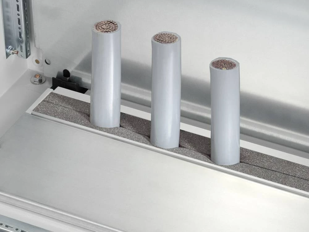 Uvodna letvica za kablove, aluminijum, Rittal TS 8802.105 4 kom slika