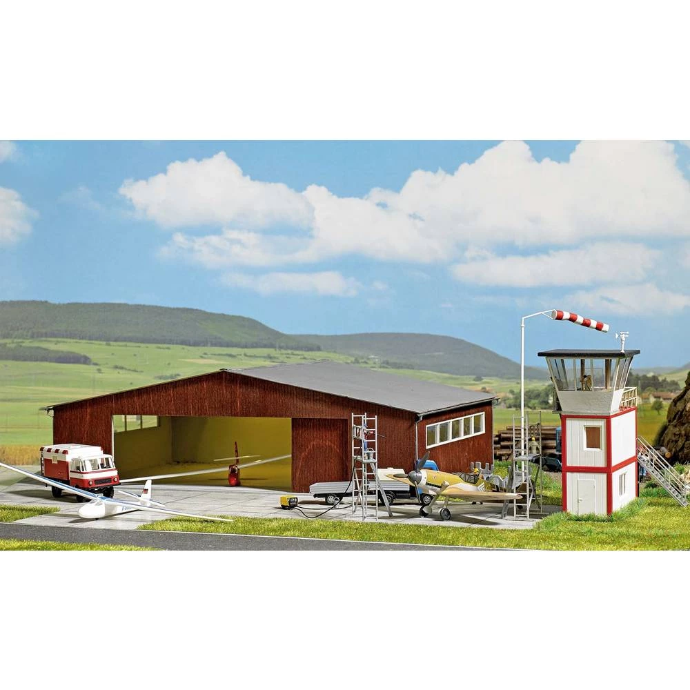 Busch 1043 h0 aerodrom slika