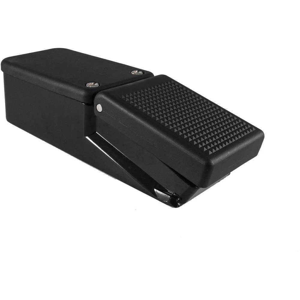 Nožni prekidač 250 V/AC 6 A 1 pedalo 1 zatvarač, 1 otvarač Axxatronic CFUHC1-CON IP65 1 ST slika