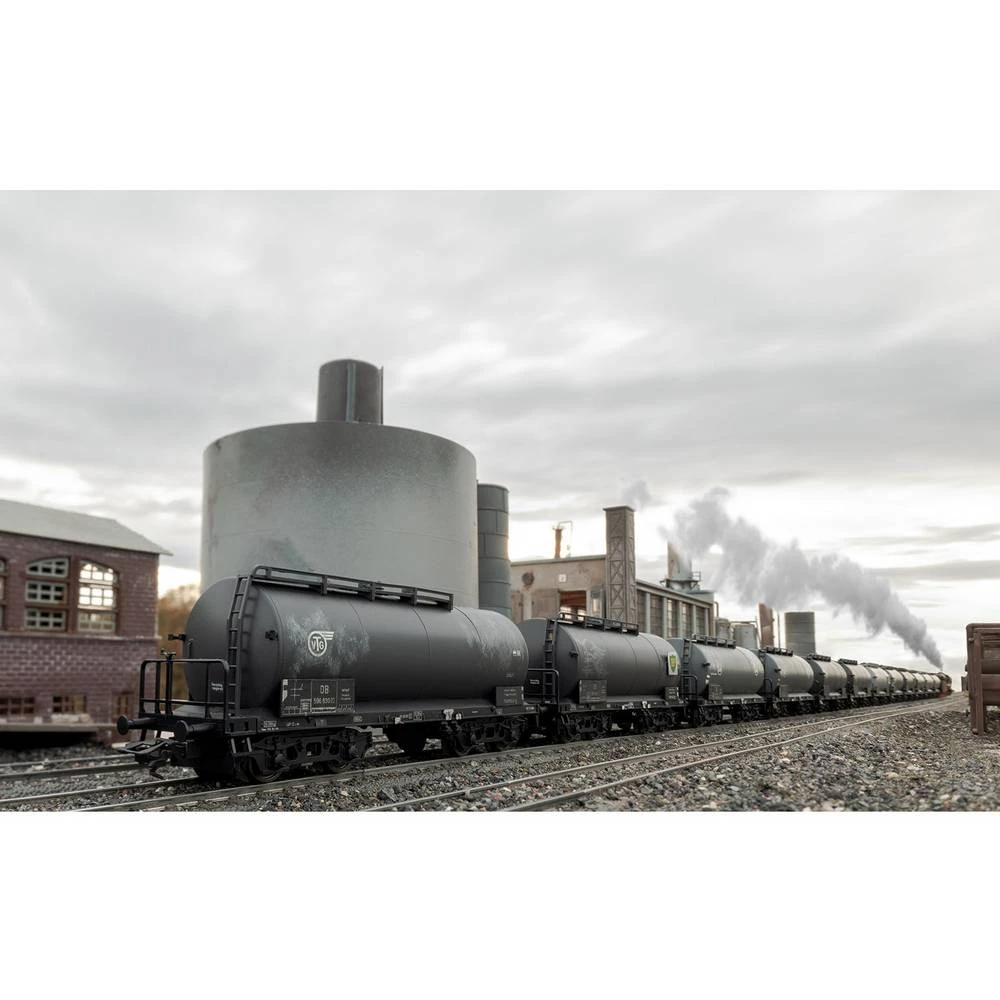 Märklin 00727 H0 Skup od 12 standardnih vagona tenkova DB-a slika