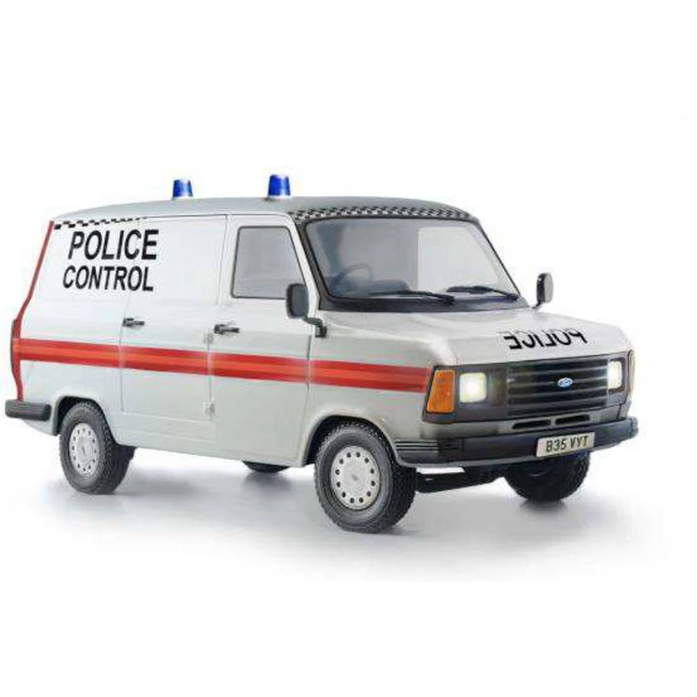 Italeri 510003657 Ford Transit UK Police Model automobila za sastavljanje 1:24 slika