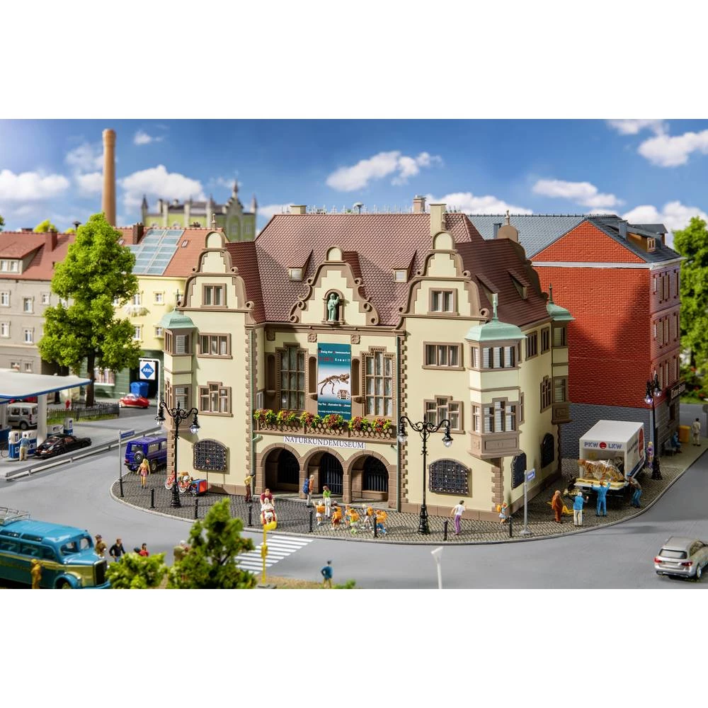 Faller 191782 h0 Prirodoslovni muzej slika