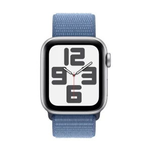 Apple Watch SE GPS 40 mm srebrno aluminijsko kućište sa zimsko plavom sportskom petljom Apple Watch SE (2023) GPS 40 mm kućište od aluminija Sport Loop zimsko plava slika