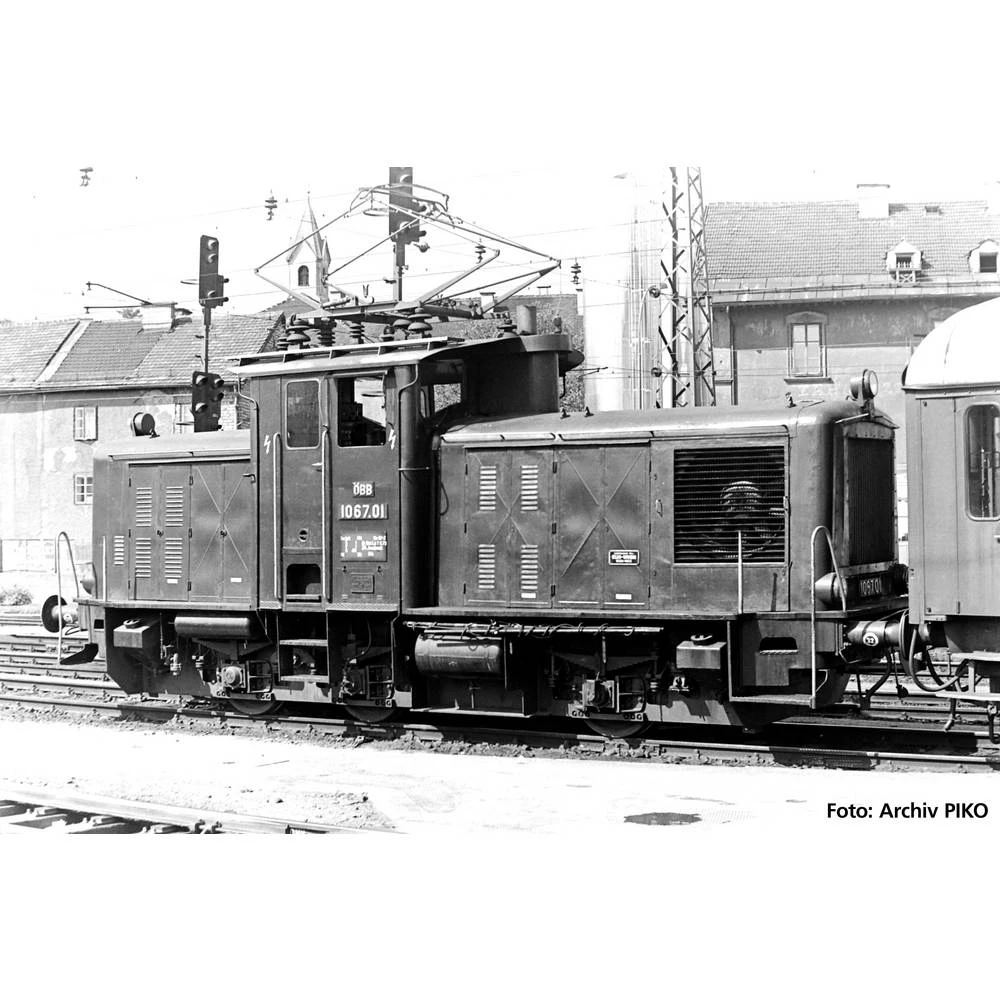 Piko H0 21042 H0 električna lokomotiva Rh 1067 zelena ÖBB slika