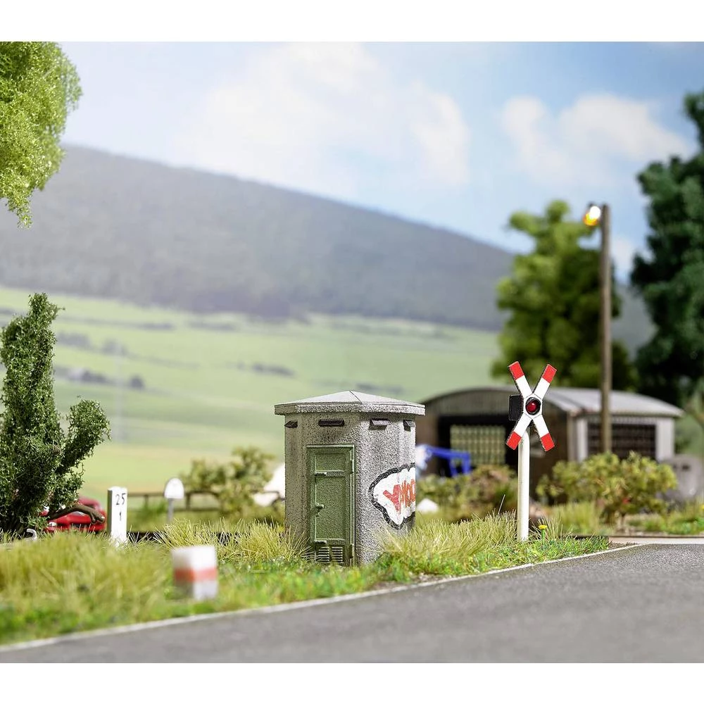 Busch 1629 H0 Osmokutna rasklopna stanica slika