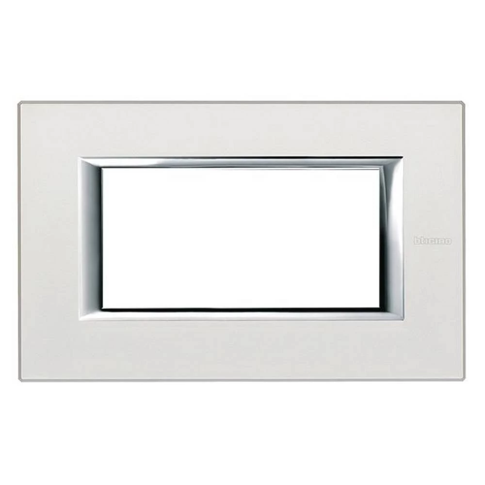 Legrand   okvir Axolute srebrna HA4804SAN slika