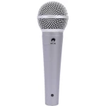 Ručni pjevački mikrofon Omnitronic povezan kablom