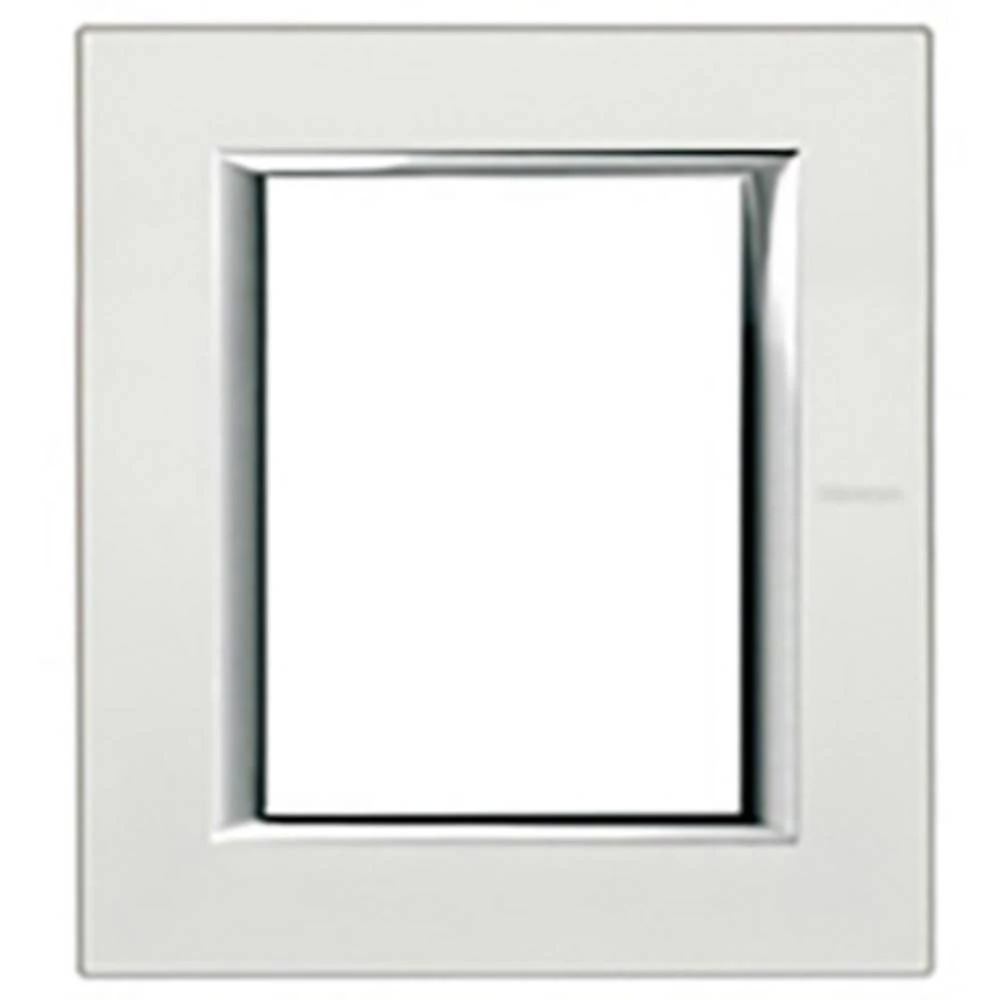 Legrand   okvir Axolute srebrna HA4826SAN slika